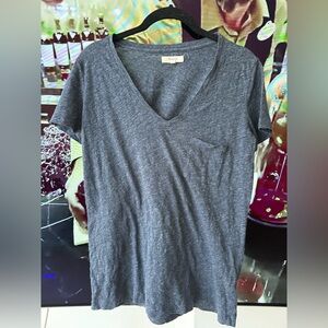Madewell 3 V-Neck Tee size xs